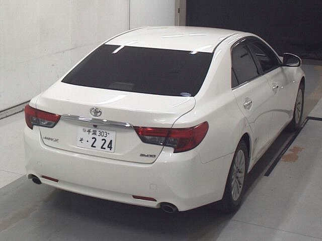 TOYOTA MARK X 2013