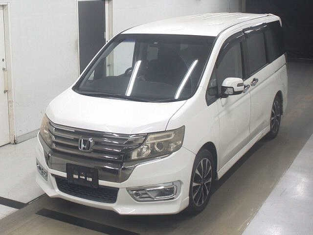HONDA STEP WAGON 2012