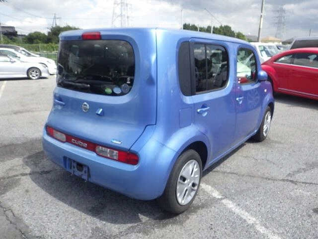NISSAN CUBE 2013