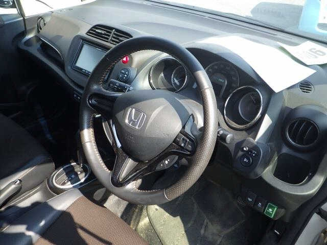 HONDA FIT SHUTTLE 2012