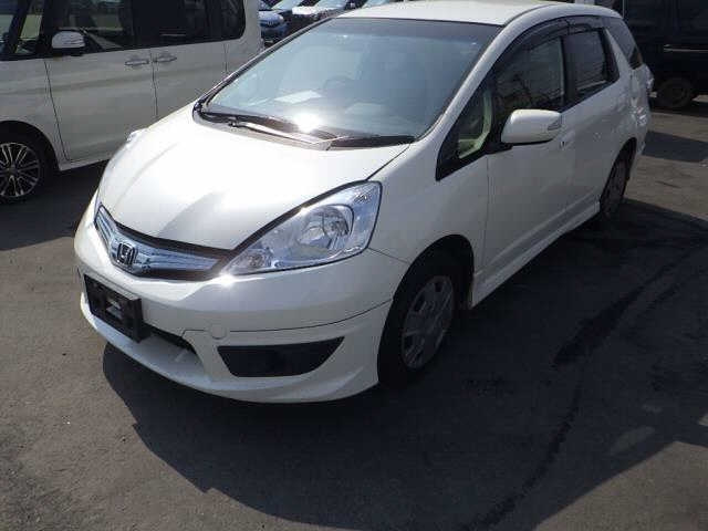 HONDA FIT SHUTTLE 2012