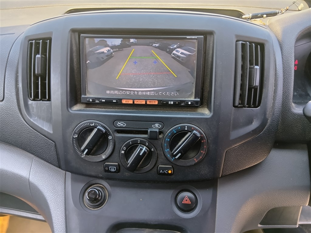 NISSAN NV200 2013