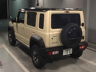 SUZUKI JIMNY NOMADE 2025