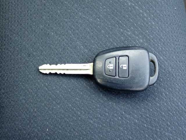 TOYOTA COROLLA AXIO 2018