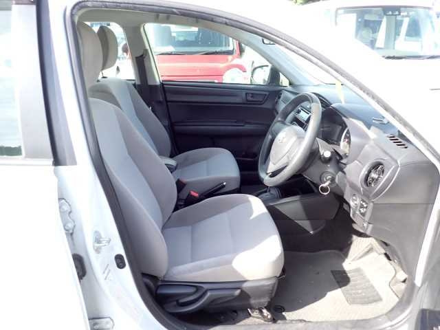 TOYOTA COROLLA AXIO 2016