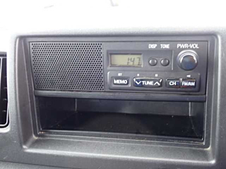 MITSUBISHI MINICAB VAN 2010