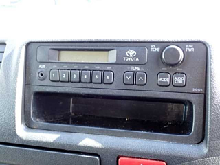 TOYOTA HIACE VAN 2016