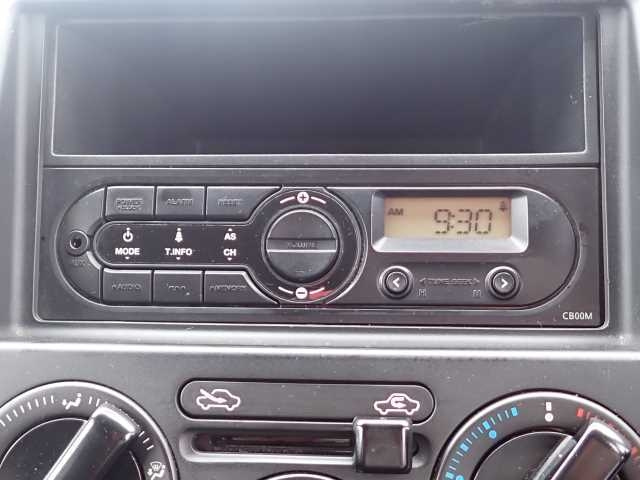 MITSUBISHI DELICA 2016