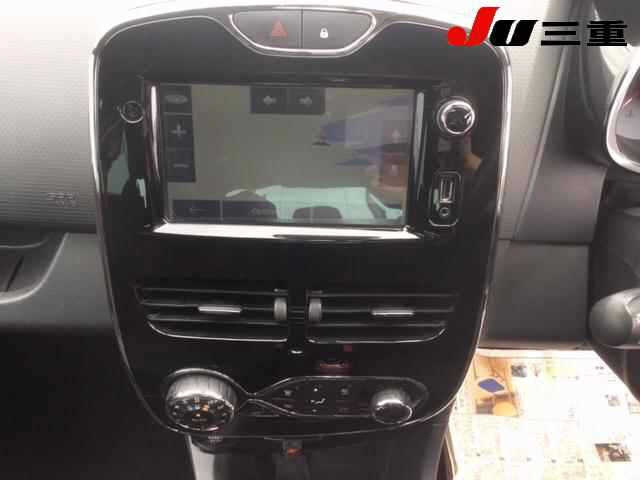 RENAULT LUTECIA 2015