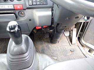 ISUZU ELF 2013