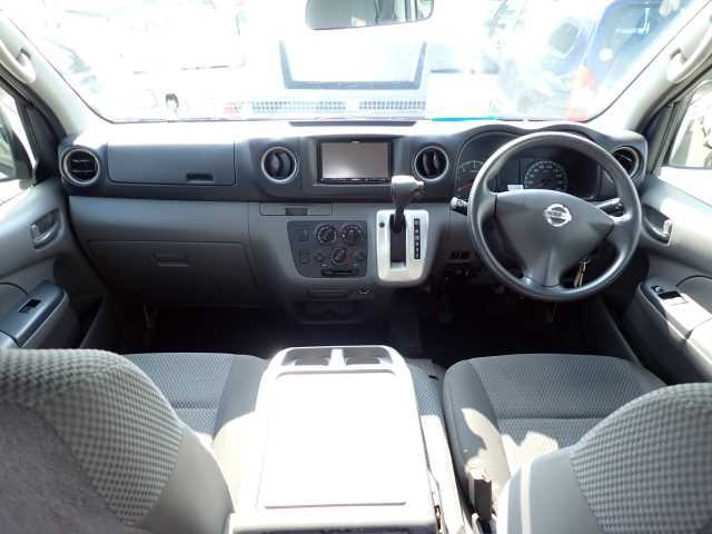 NISSAN CARAVAN VAN 2017