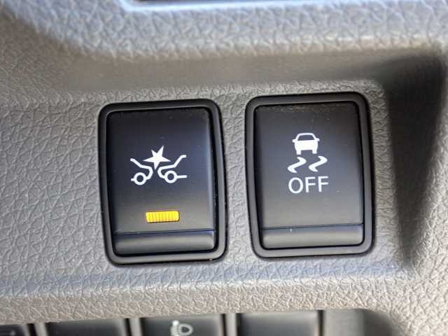 NISSAN CARAVAN VAN 2017