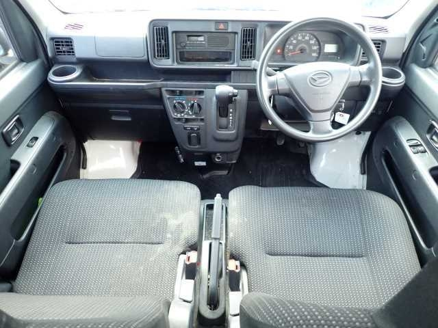 DAIHATSU HIJET VAN 2019