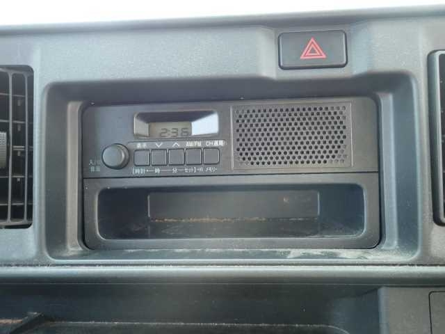 DAIHATSU HIJET VAN 2019