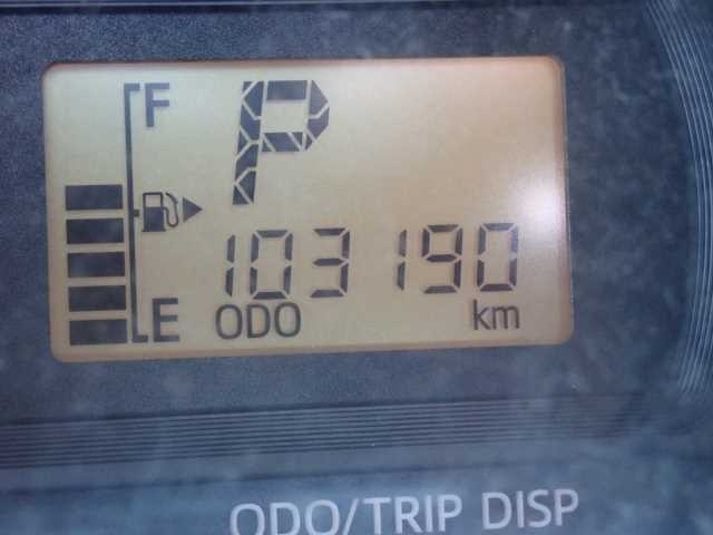 DAIHATSU HIJET VAN 2019