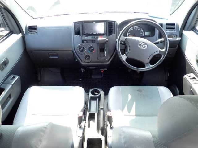 TOYOTA TOWN ACE VAN 2016
