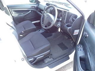TOYOTA PROBOX 2018
