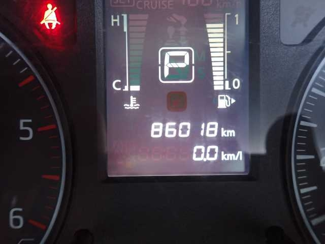 NISSAN CARAVAN VAN 2017