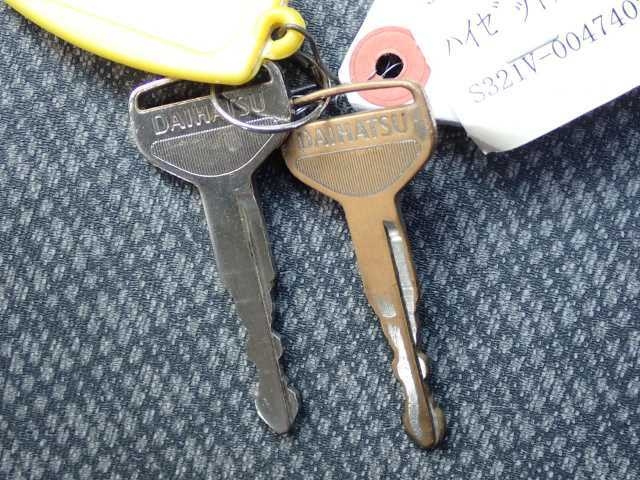 DAIHATSU HIJET VAN 2009