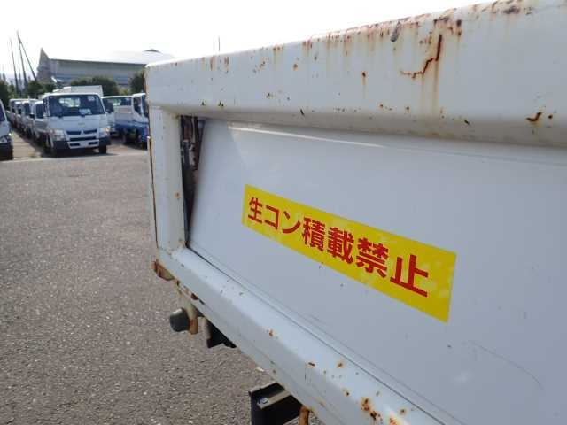 MITSUBISHI CANTER 2020