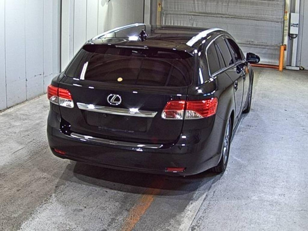 TOYOTA AVENSIS WAGON 2012