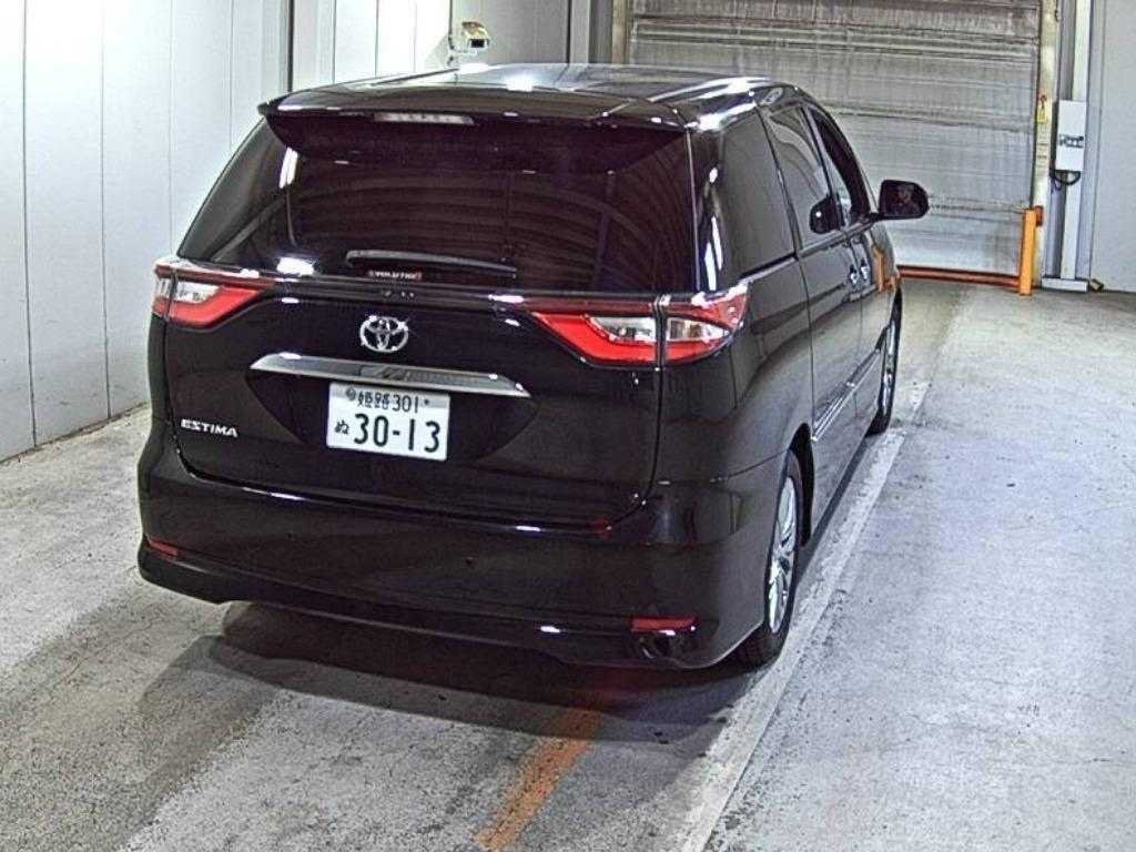 TOYOTA ESTIMA 2018