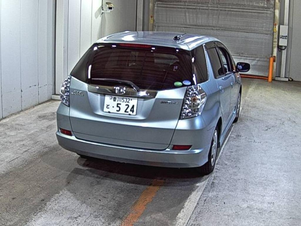 HONDA FIT SHUTTLE 2013