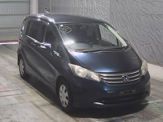 HONDA FREED 2009