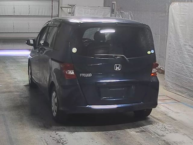 HONDA FREED 2009