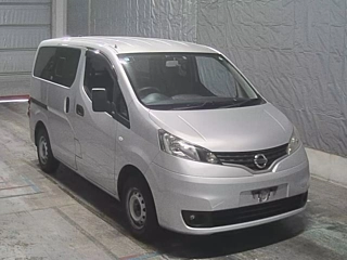 NISSAN NV200 2018