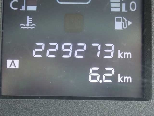 NISSAN CARAVAN VAN 2015