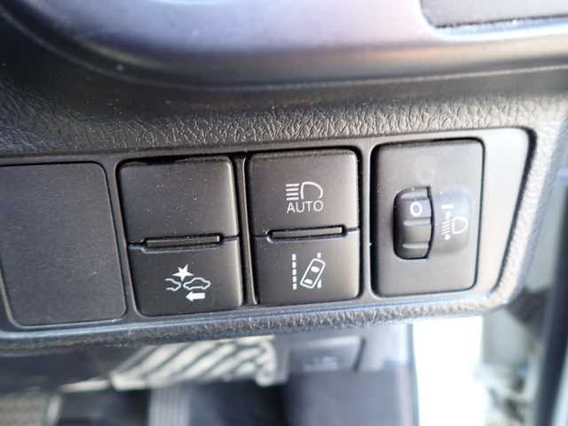 TOYOTA COROLLA FIELDER 2019