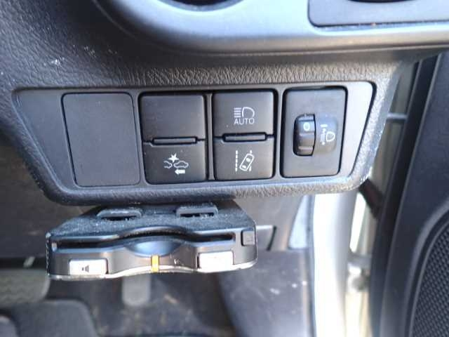 TOYOTA COROLLA AXIO 2018