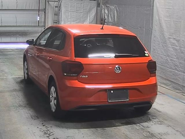 VOLKSWAGEN POLO 2018