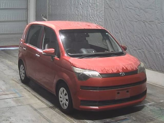 TOYOTA SPADE 2012