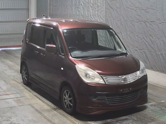SUZUKI SOLIO 2011