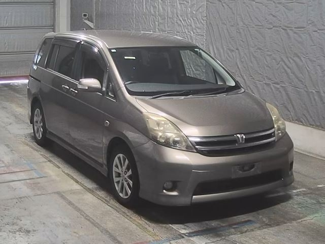 TOYOTA ISIS 2008