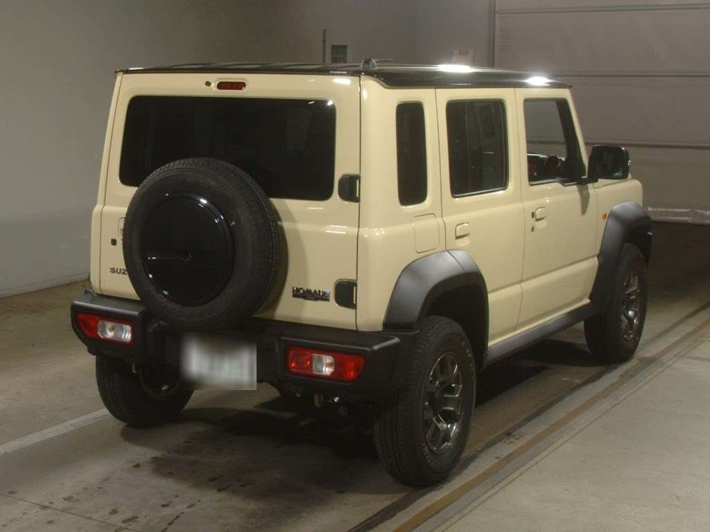 SUZUKI JIMNY NOMADE 2025