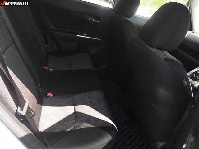 TOYOTA COROLLA RUMION 2010