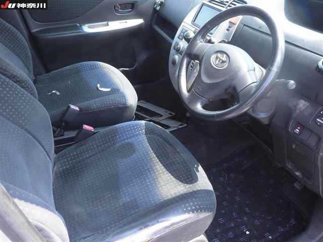 TOYOTA RACTIS 2008