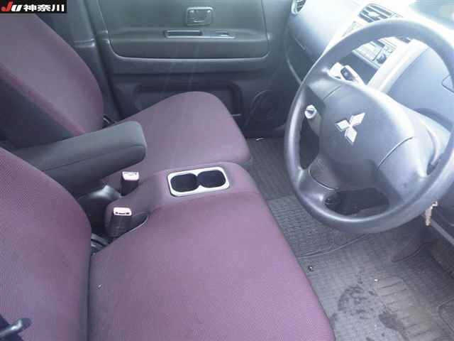 MITSUBISHI TOPPO 2011