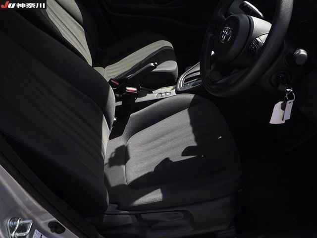TOYOTA YARIS 2020