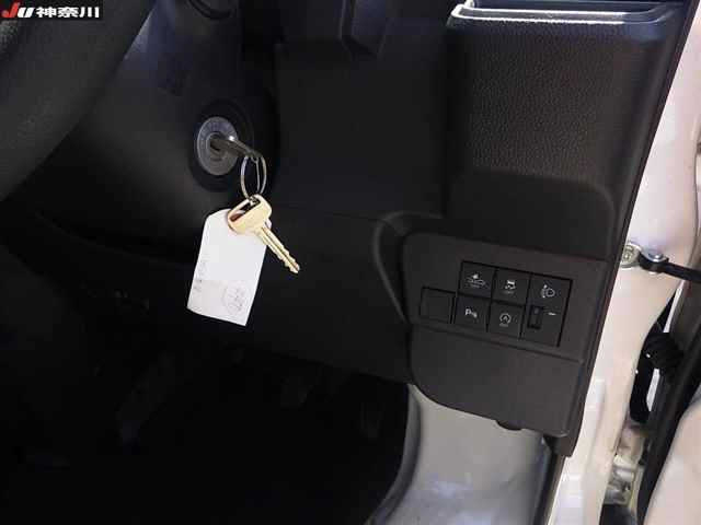 DAIHATSU HIJET VAN 2024