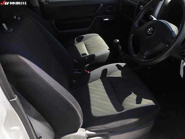 SUZUKI JIMNY SIERRA 2012