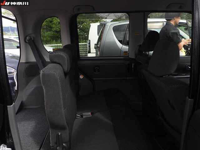 DAIHATSU TANTO 2009