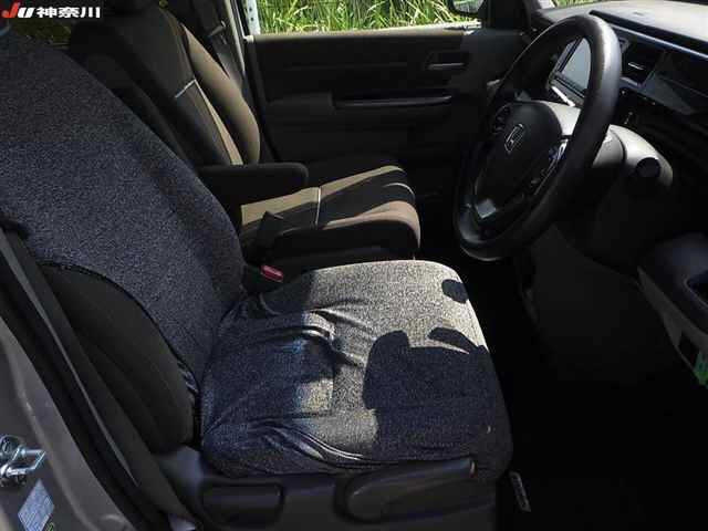 HONDA STEP WAGON 2017