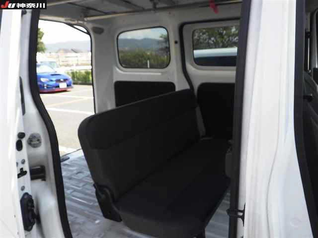 NISSAN NV200 2015