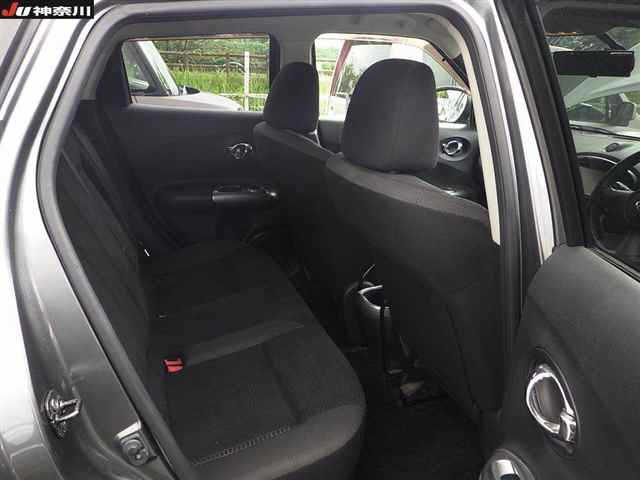 NISSAN JUKE 2011