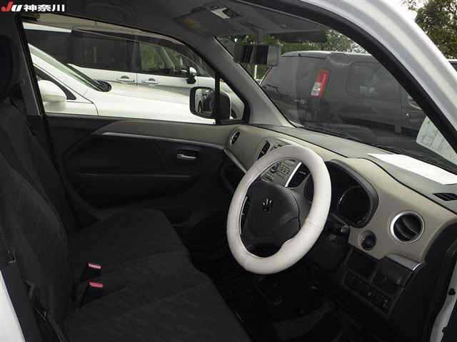 SUZUKI WAGON R 2013