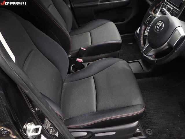 TOYOTA RACTIS 2012